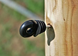 słupki ogrodzeniowe