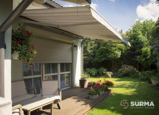 Moskitiery do drzwi – co warto o nich wiedzieć? Moskitiery do drzwi - co warto o nich wiedzieć