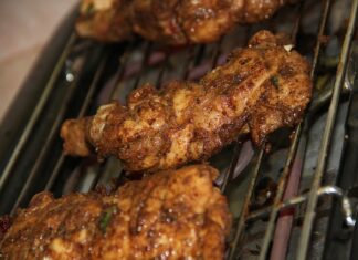 W jakiej temperaturze grillować karkówkę na grillu gazowym?