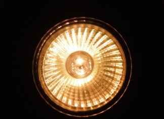 Co to znaczy halogenowe?