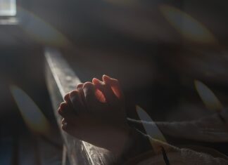 Ile kosztuje godzina święcenia żarówki LED?