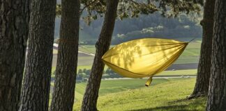 Z jakiego materiału zrobić hamak?