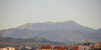 Co lepsze nagrzewnica czy grzejnik?