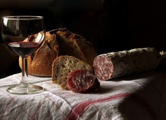 Czy kiełbasa z grilla jest niezdrowa? Czy kiełbasa z grilla jest niezdrowa?