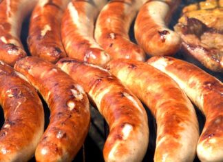 Po co drugi ruszt w grillu?