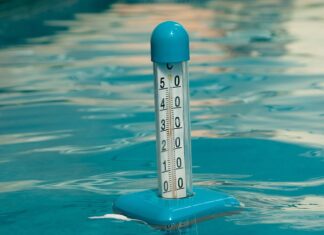 Przy jakiej temperaturze załączają się grzałki w pompie ciepła?