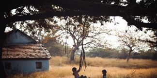 Jak zrobić huśtawkę z materiału?